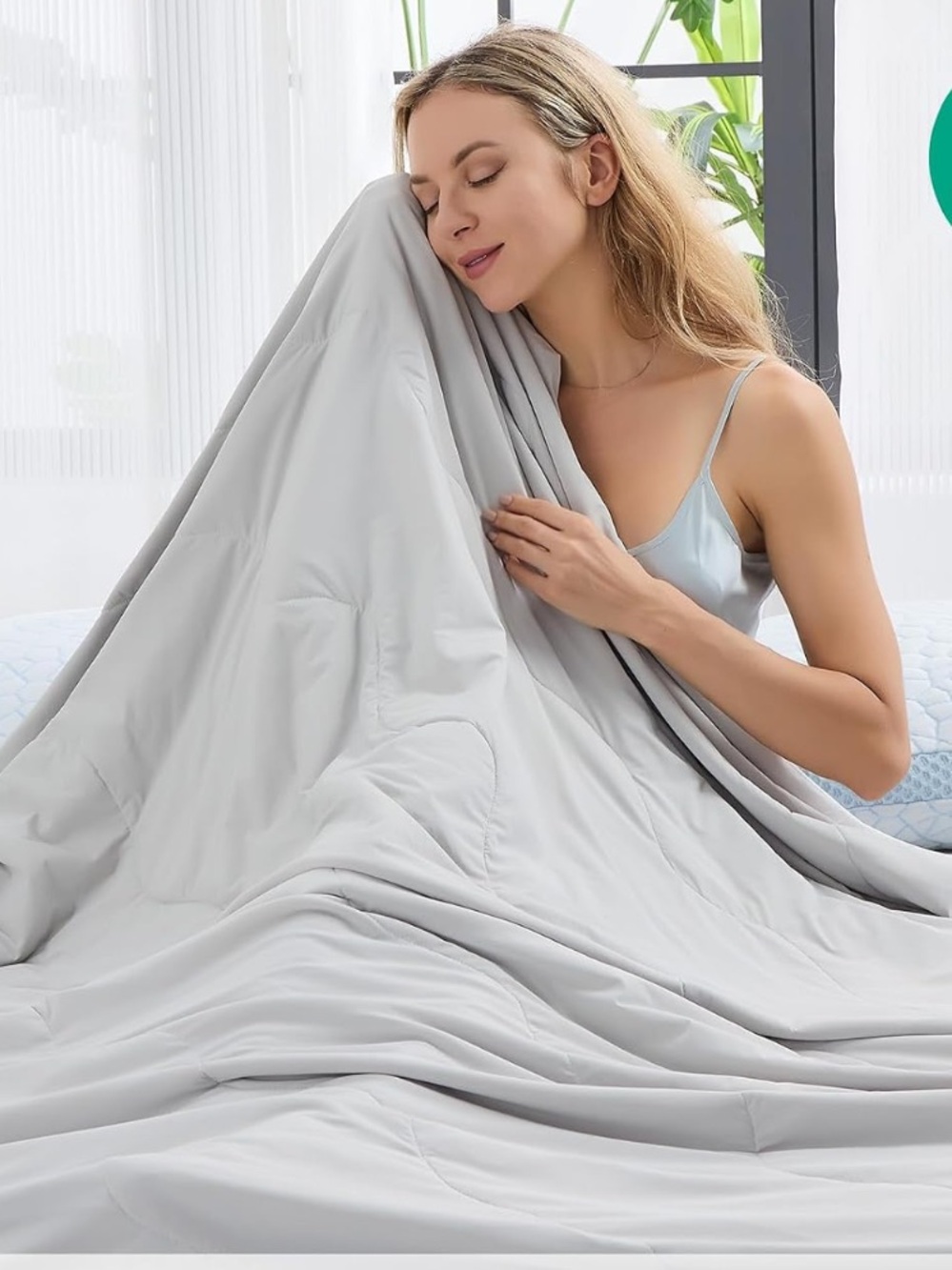 Cooling Comforter in Light Grey - Breathable Lightweight Comfort